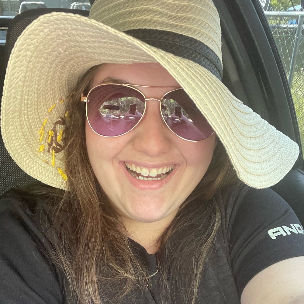 Meet your Posher, Gabby